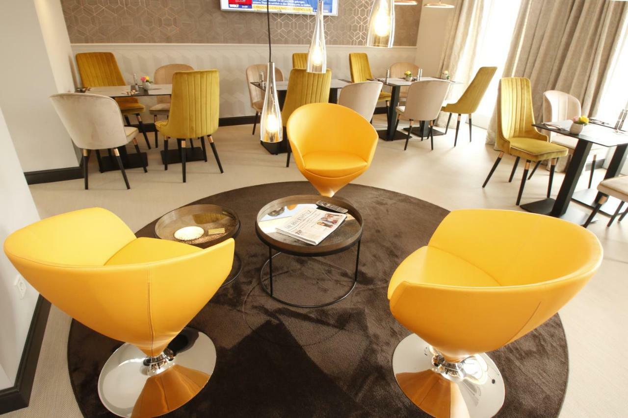 Amelie No 1 Hotel & Appartements ลันเดาอินแดร์ฟัลซ์ ภายนอก รูปภาพ